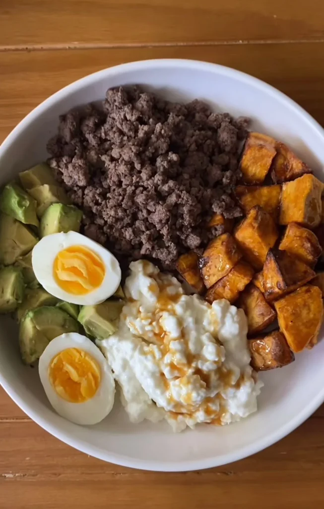 Beef & Egg Breakfast Lunch Bowl