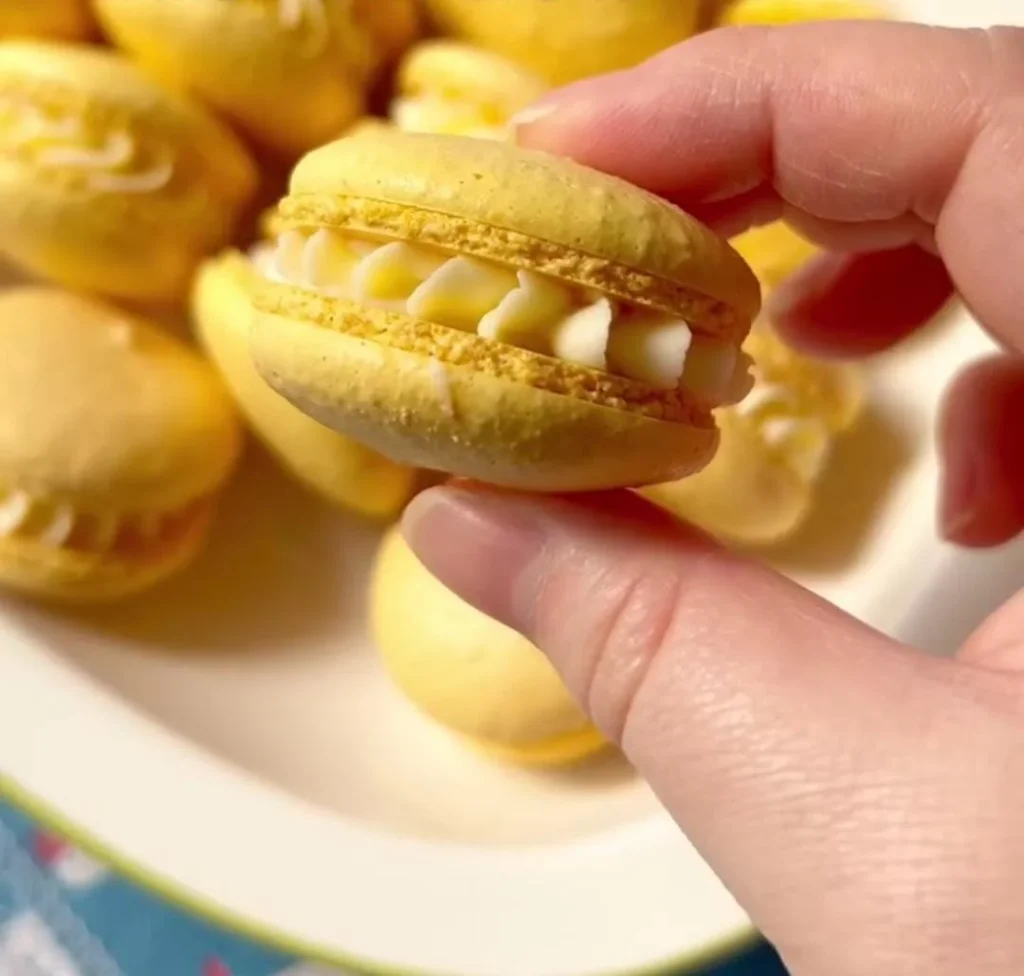 Lemon Macarons