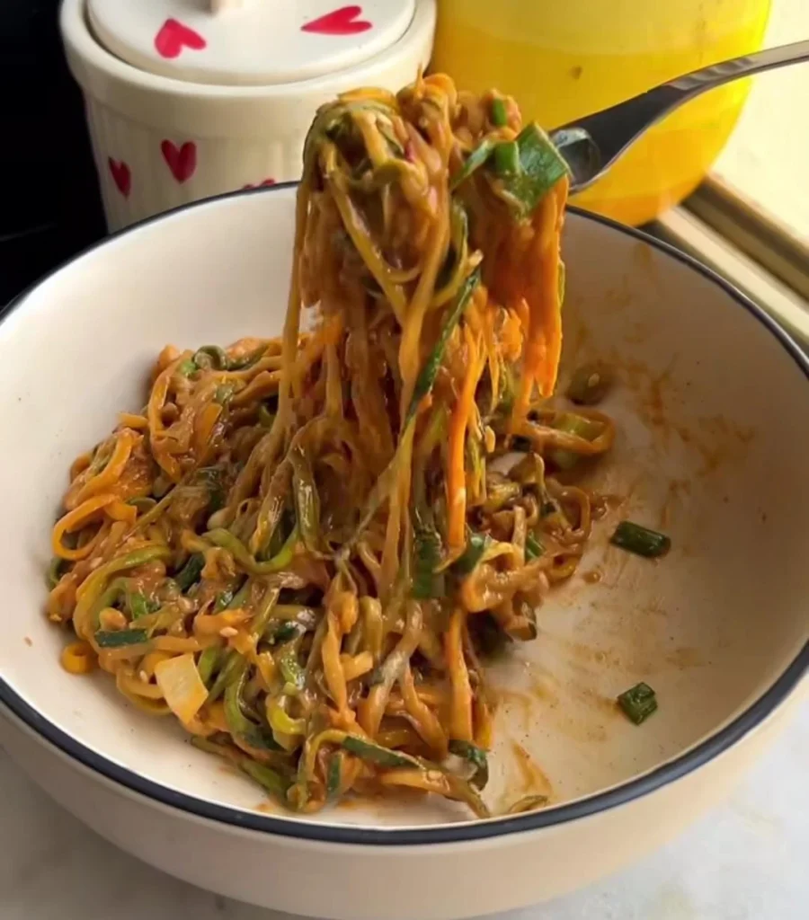 Zucchini Noodles Bowl
