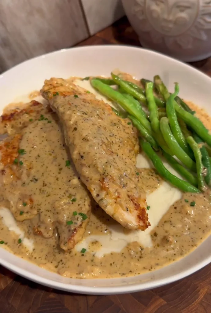 Creamy Garlic Chicken - Dinner Recipes