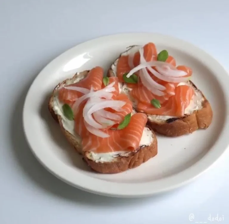 Salmon Cream Cheese Sandwich