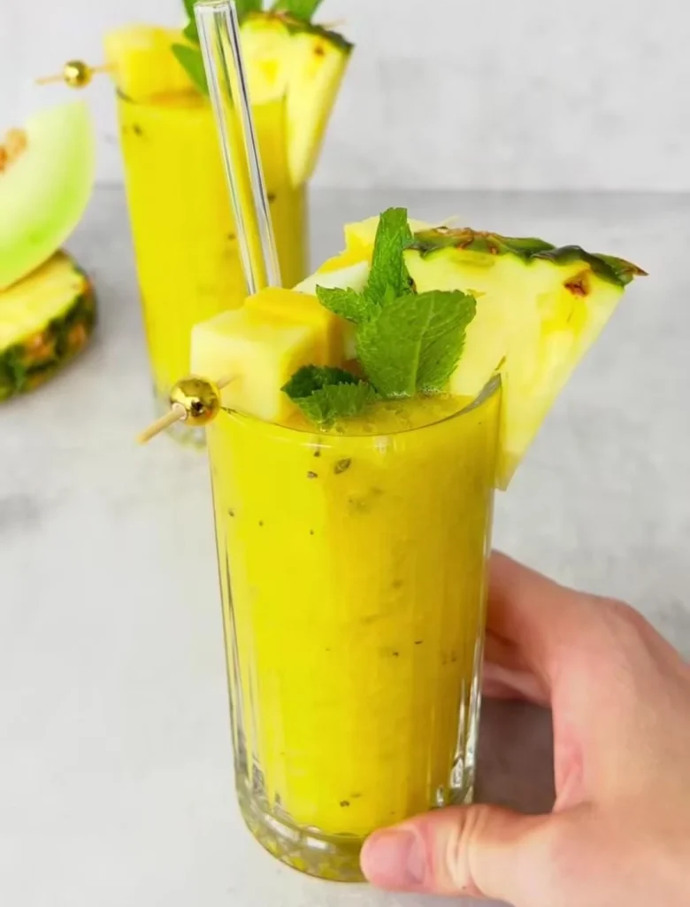Mango Pineapple Smoothie
