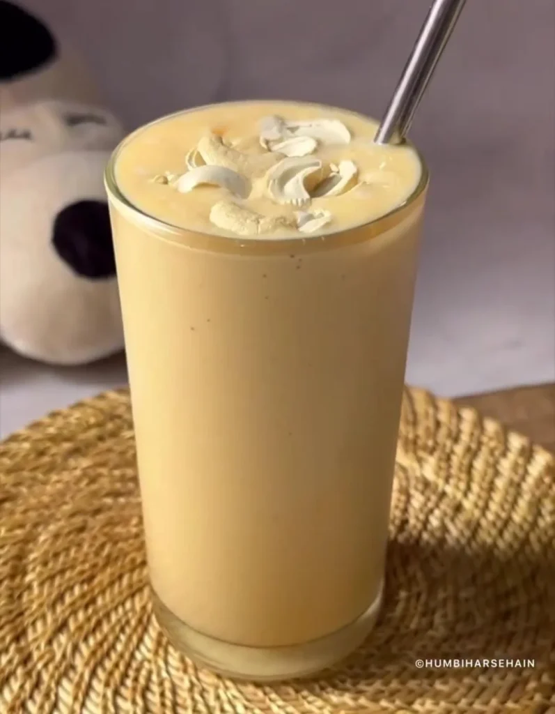 Mango Banana Smoothie