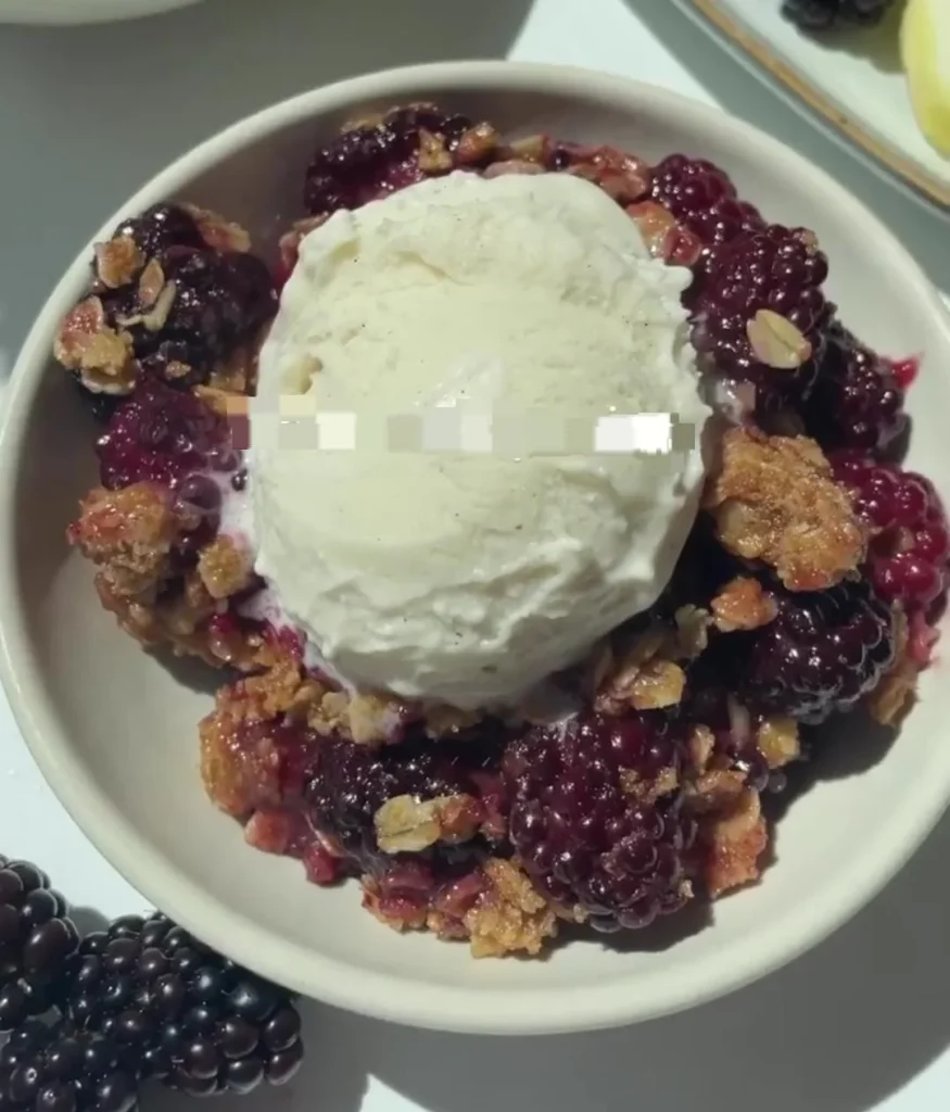 Blackberry Crisp - Blackberry Recipes
