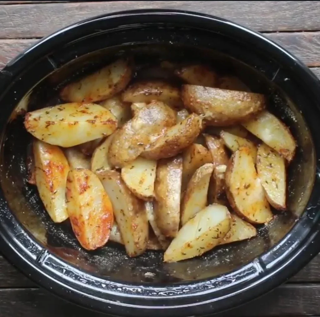 Crockpot Parmesan Potatoes