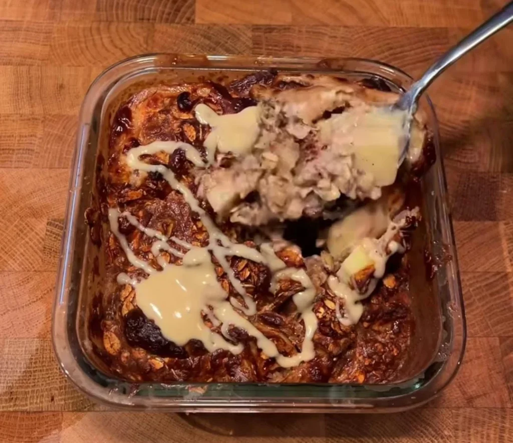 Apple Cinnamon Oat Bake