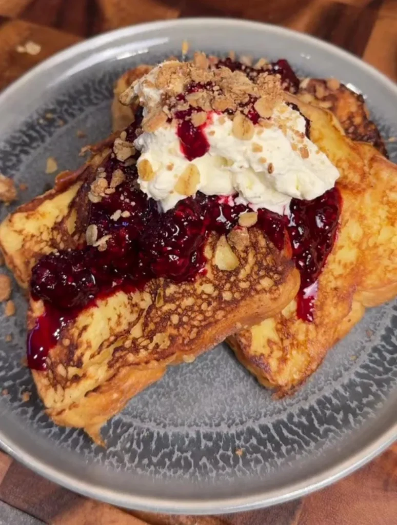 Berry Almond Crumble