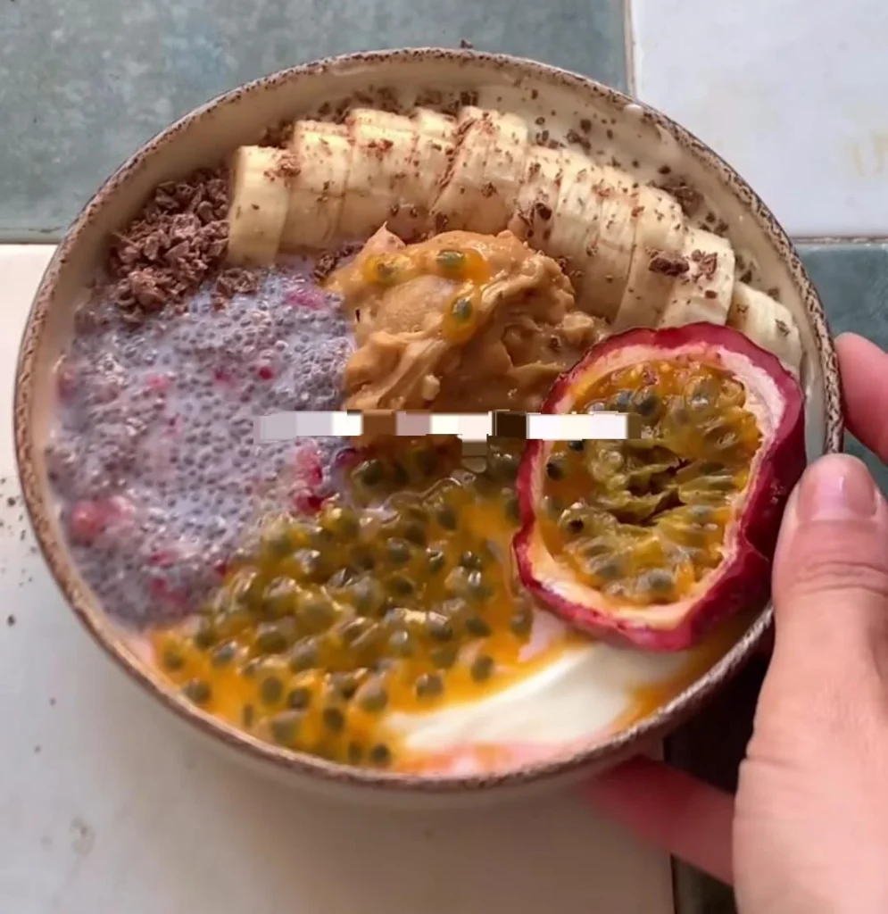 Yogurt Fruit Bowls