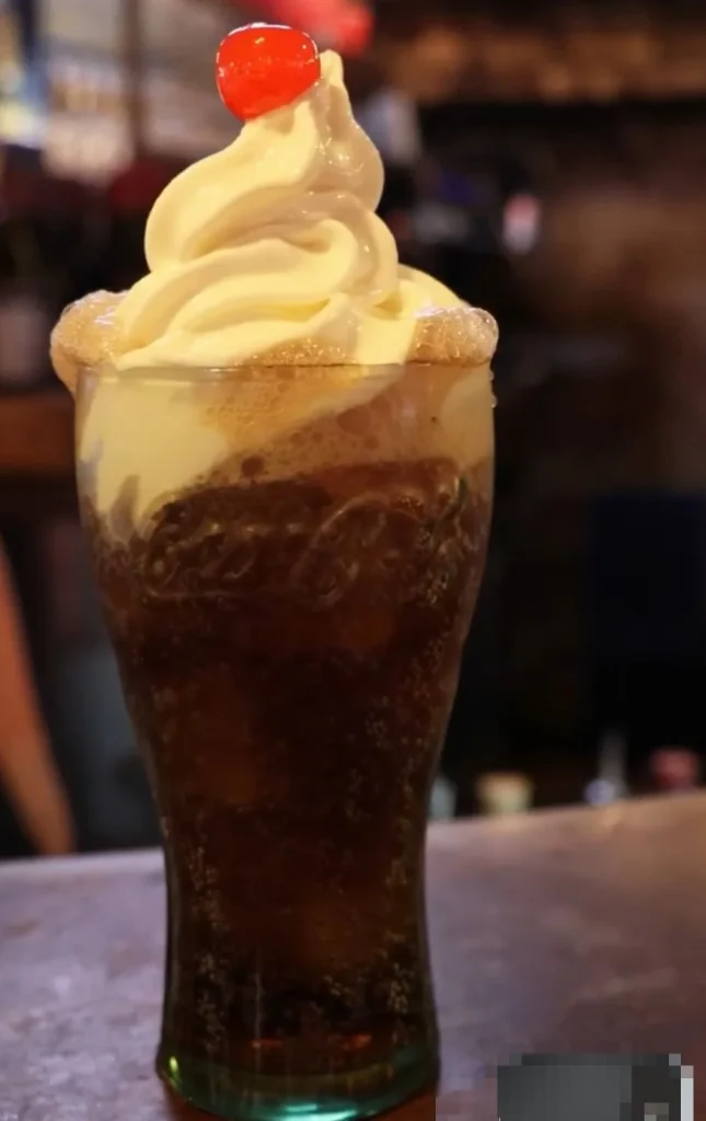 Vanilla Coke Float