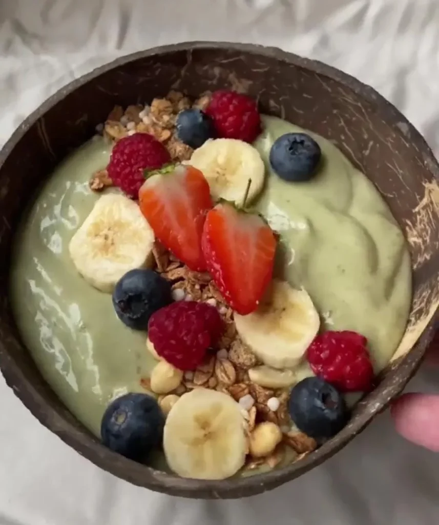 Avocado Lime Smoothie