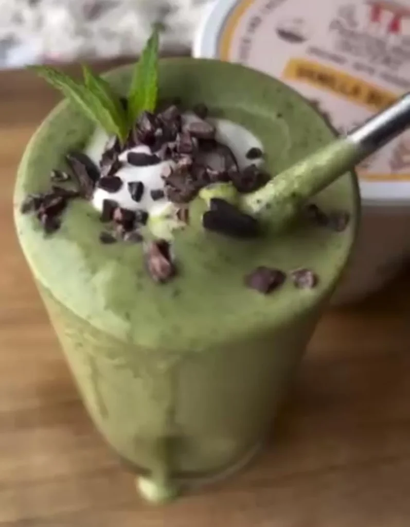 Chocolate Mint Smoothie