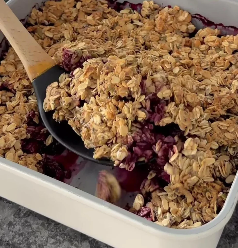 Berry Chia Oats - Hormone Balancing Diet Recipes