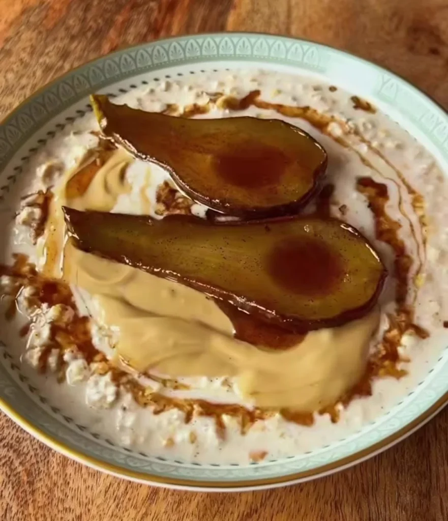 Cinnamon Pear Oats