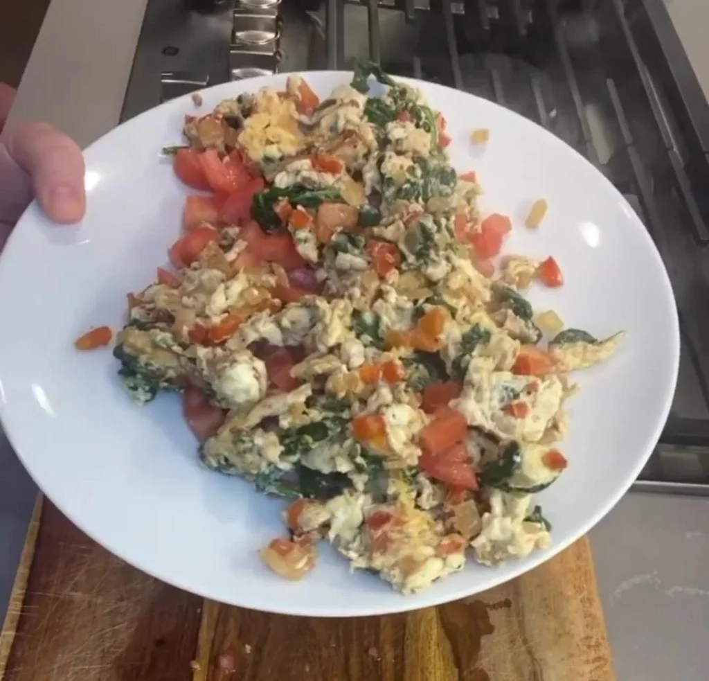 Egg White Veggie Scramble