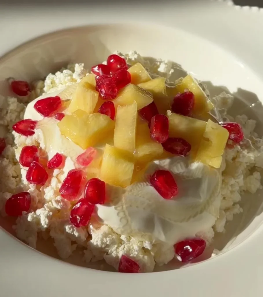 Cottage Cheese Pineapple Bowl