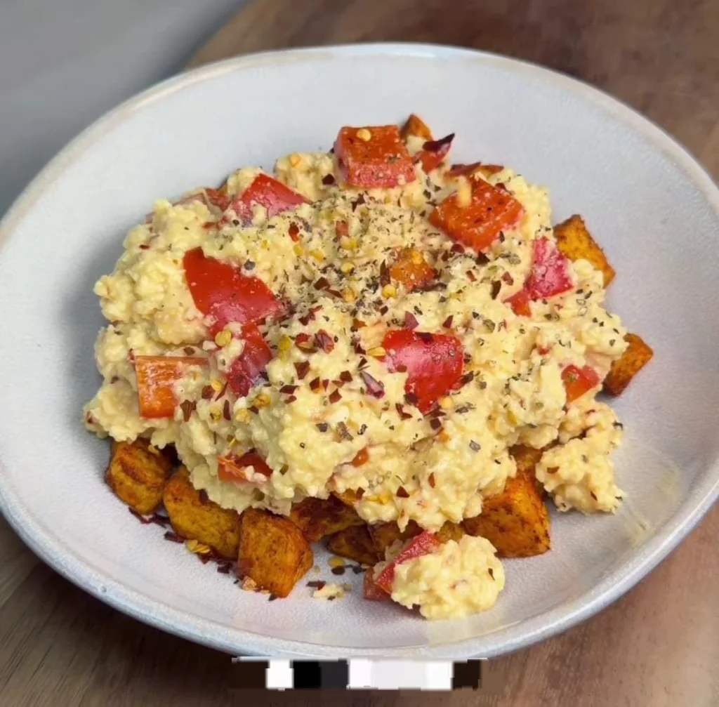 Cottage Cheese Egg Bowl