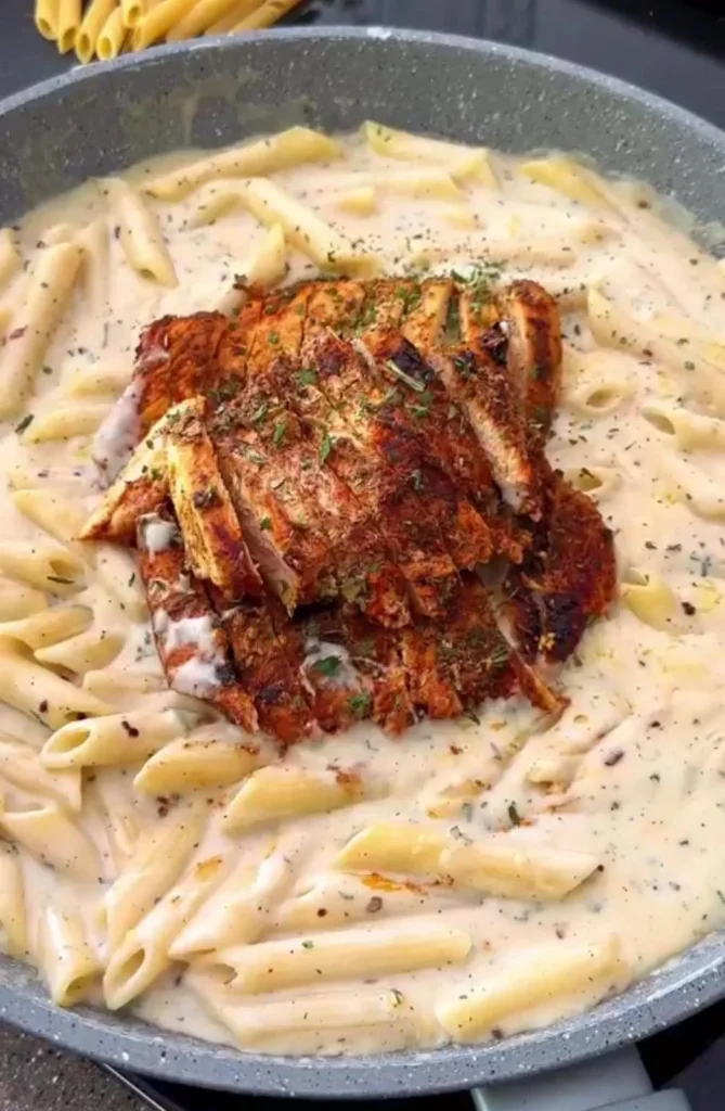 Chicken Alfredo Pasta