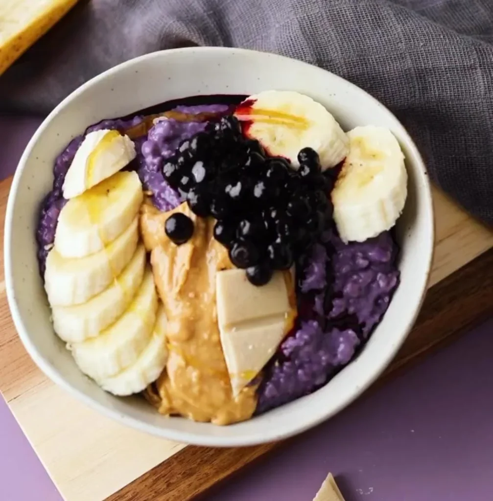 Vanilla Blueberry Quinoa Porridge