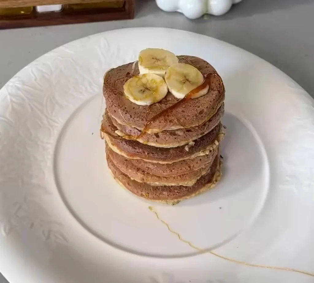 Banana Oat Pancakes