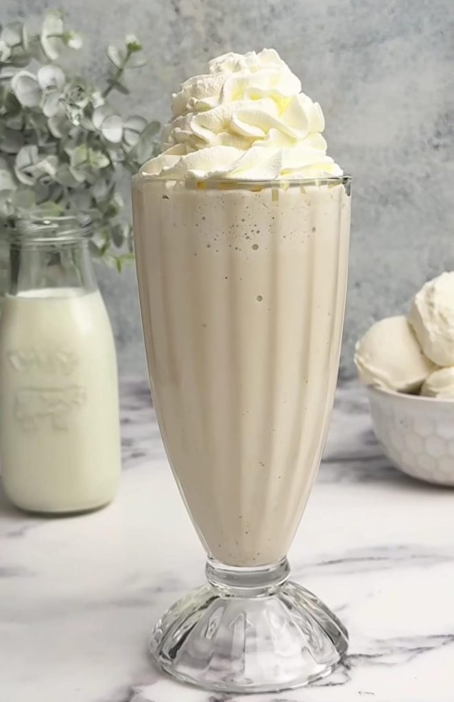 Classic Vanilla Milkshake - Milkshakes