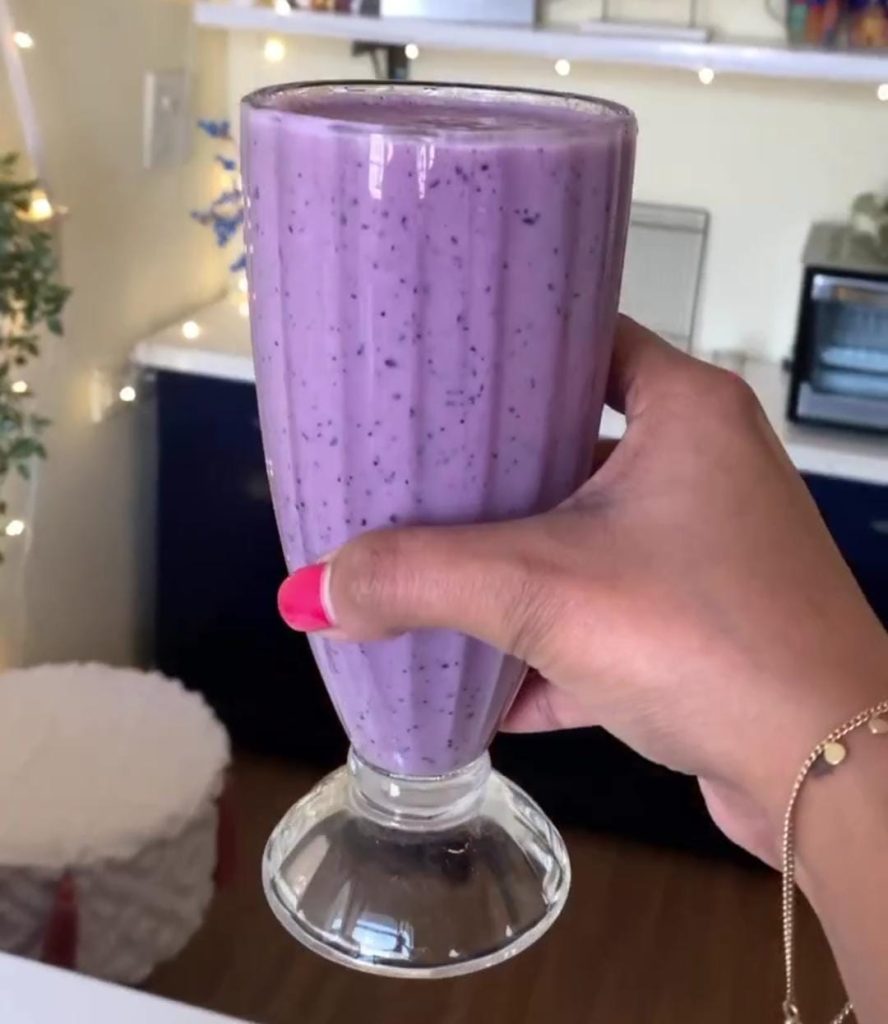 Blueberry Vanilla Milkshake