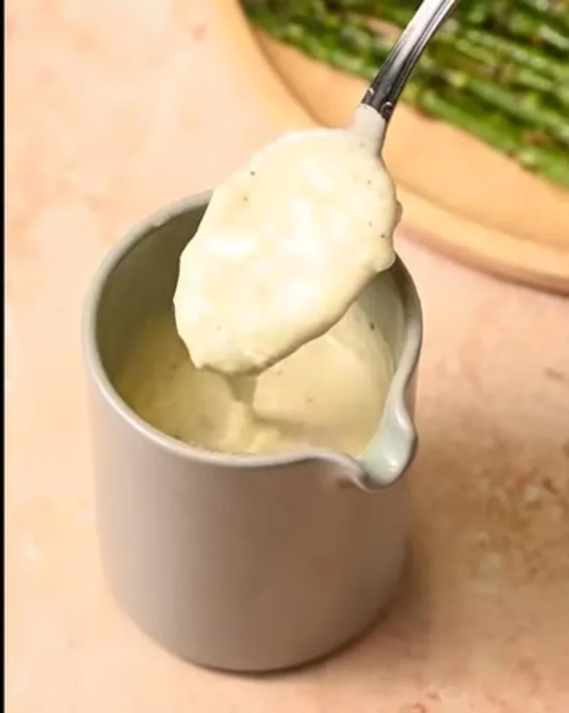 Creamy Garlic Sauce - Chicken Sauce Recipes