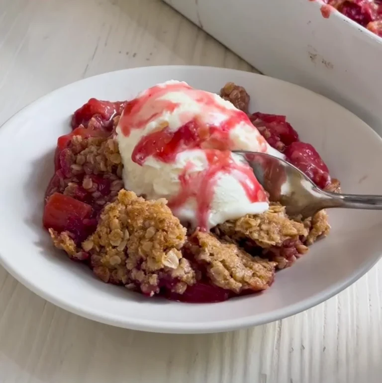 Strawberry Rhubarb Crisp