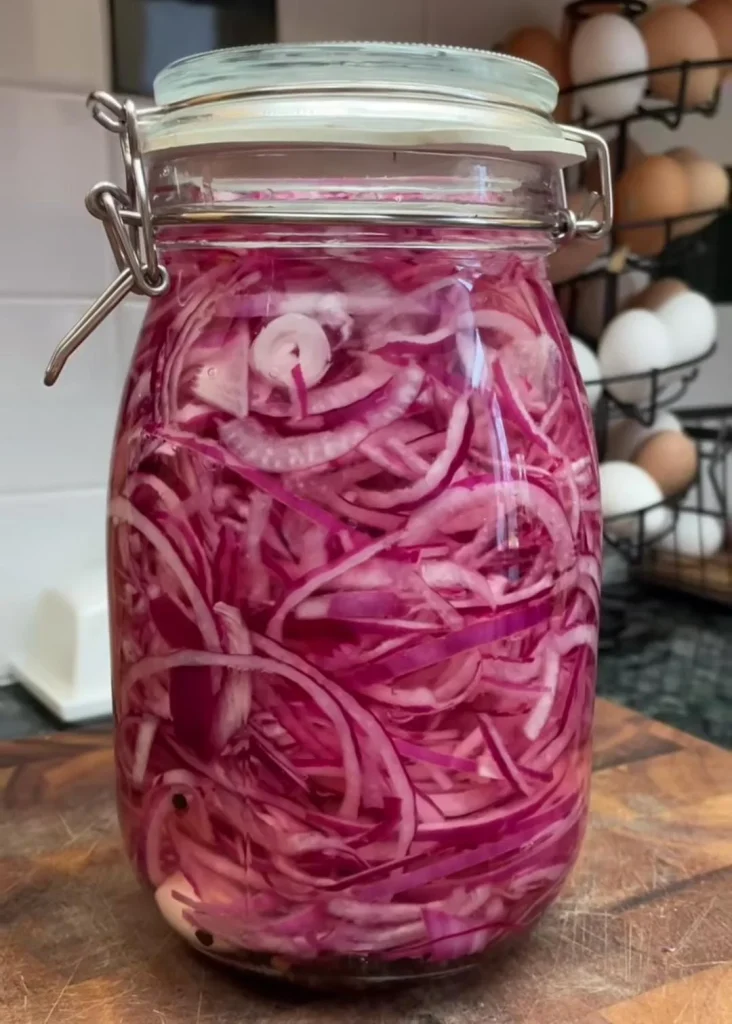 How to Prepare Pickled Red Onions