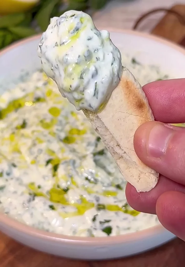 How to Make Tzatziki Sauce