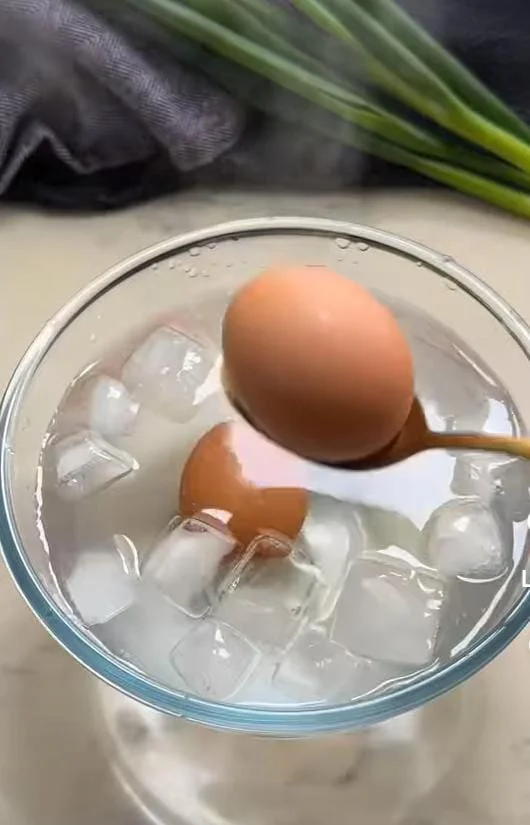 Prepare the Eggs