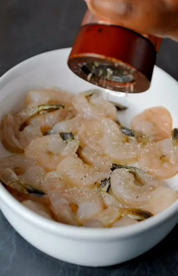 Prepare the Shrimp | Creamy Garlic Shrimp Recipe