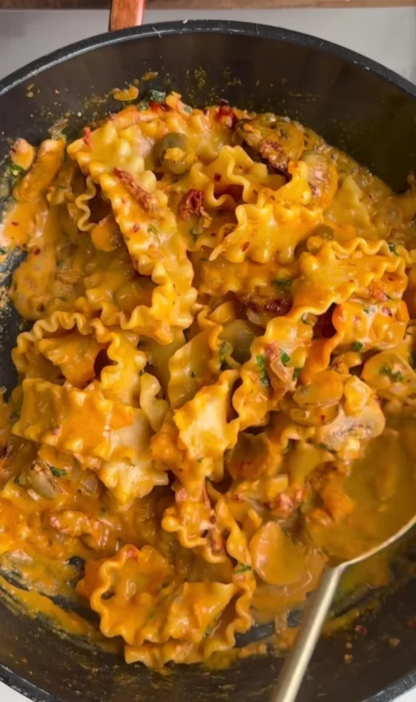 Mushroom Sun-Dried Tomato Pasta Recipe