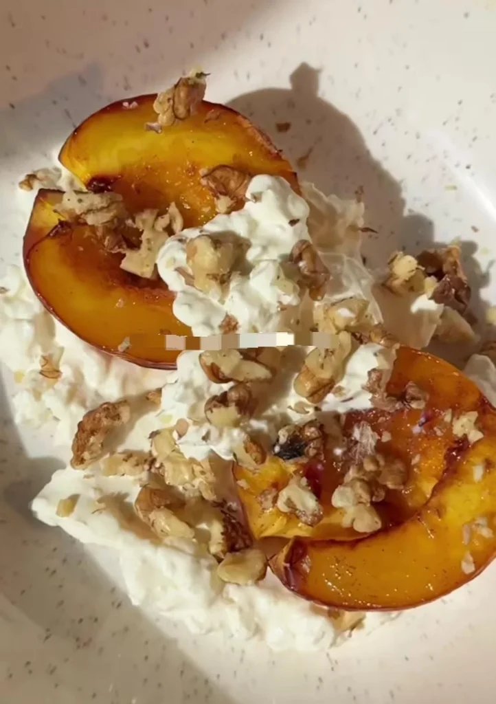 Cinnamon Walnut Fresh Peach Recipe