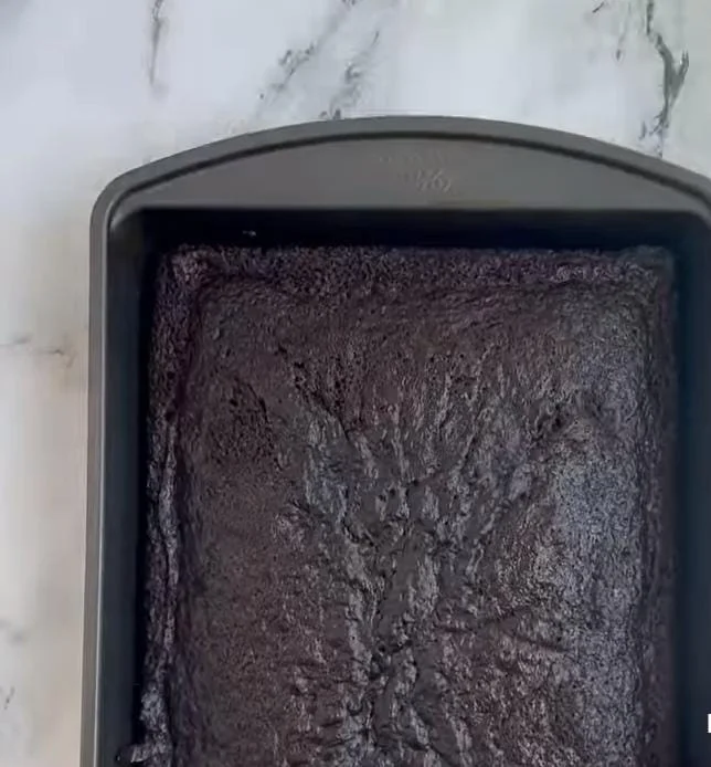 Prepare the Cake