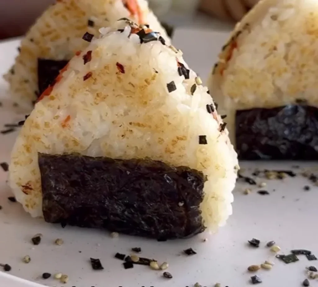 Salmon Onigiri Recipe