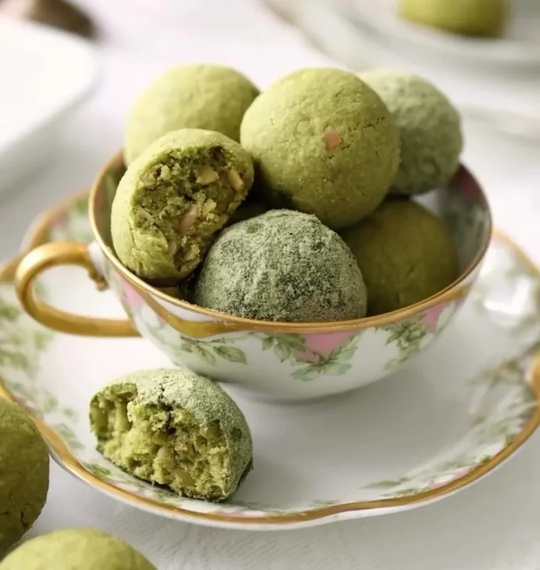 Matcha Almond Cookies Recipe